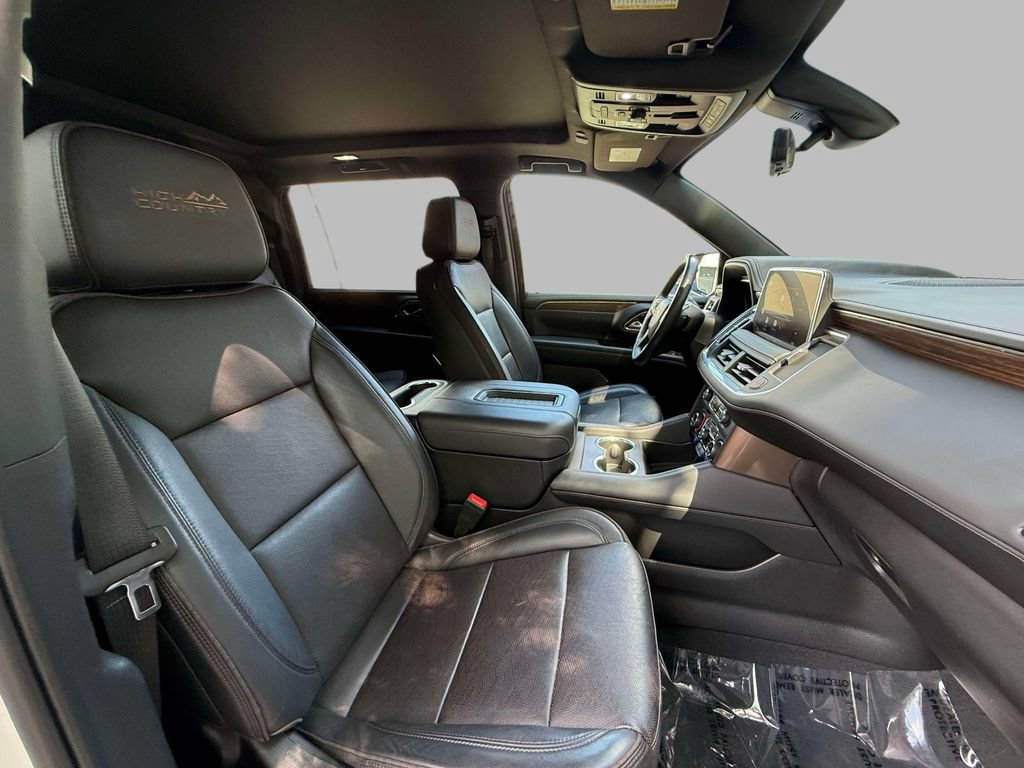 Used 2022 Chevrolet Suburban High Country w/ Max Trailering Package AWD/4WD image 14