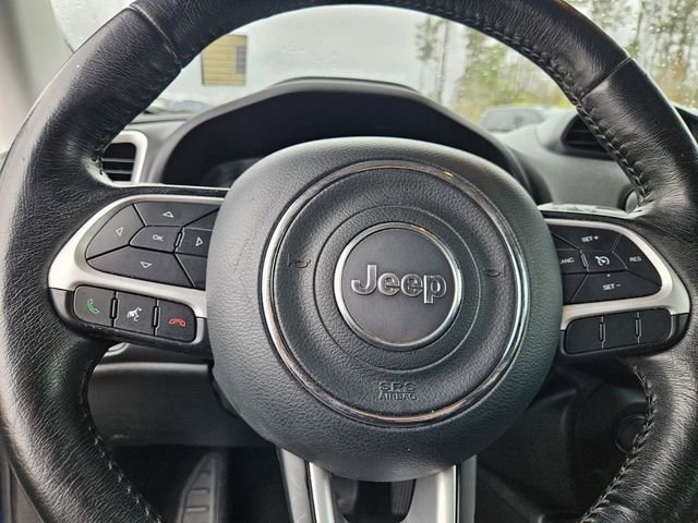 Used 2019 Jeep Renegade Latitude w/ Cold Weather Group image 20