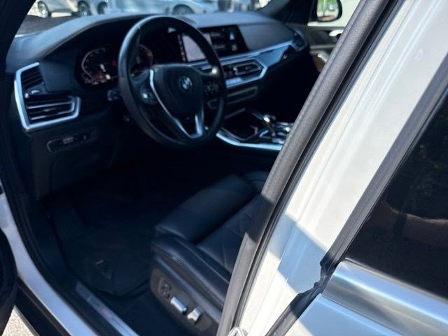 Used 2023 BMW X5 xDrive40i w/ Premium Package AWD/4WD image 8