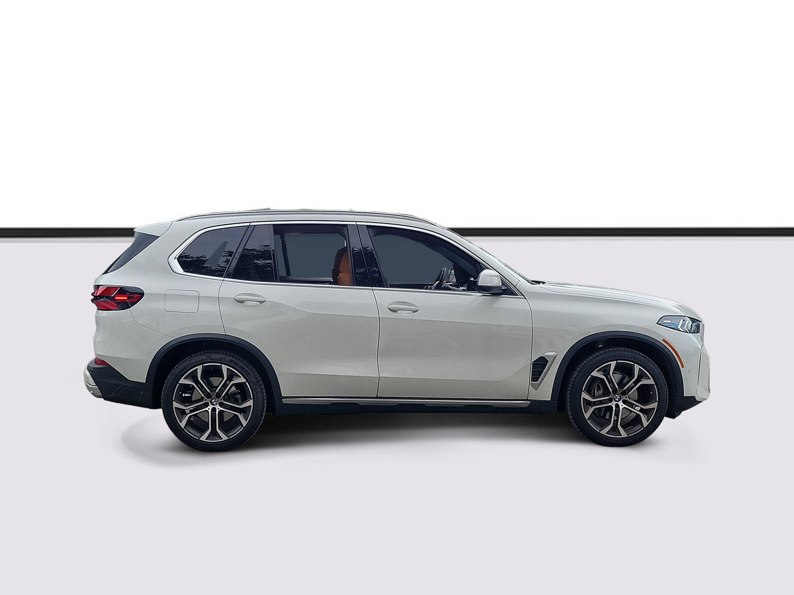 Used 2024 BMW X5 sDrive40i w/ Premium Package RWD image 2