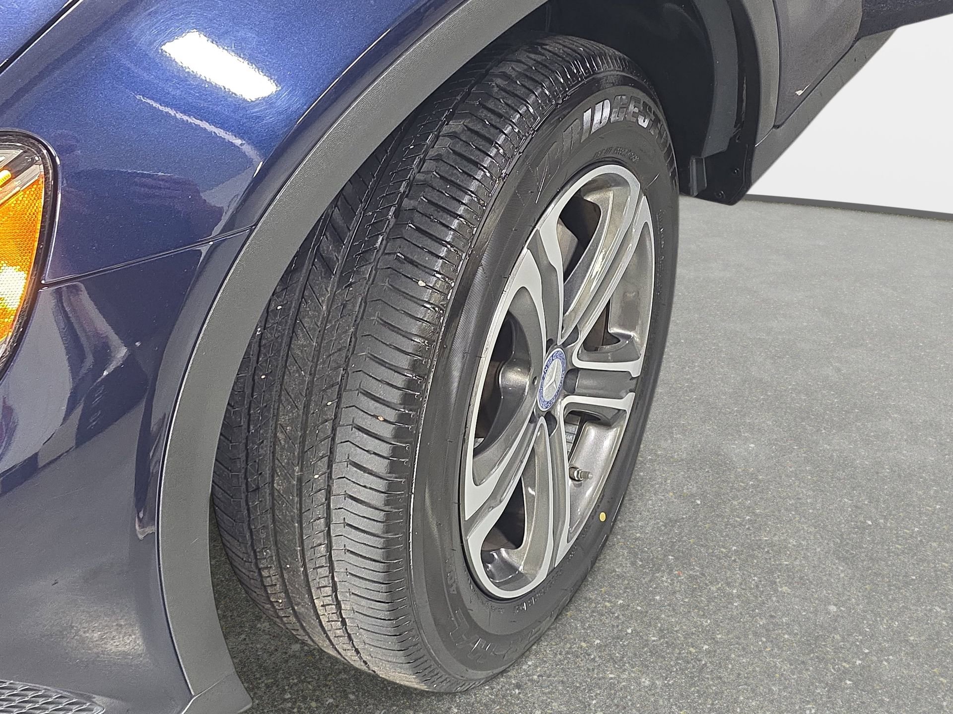 Used 2017 Mercedes-Benz GLC 300 4MATIC image 31