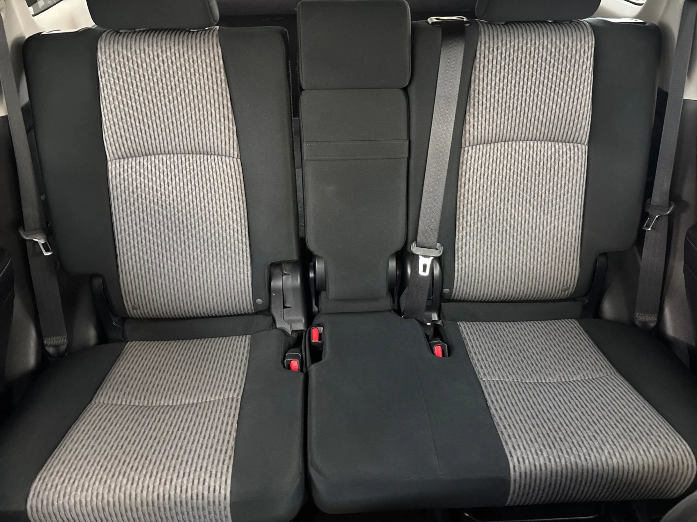 Used 2016 Toyota 4Runner SR5 AWD/4WD image 20