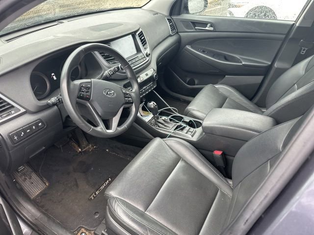 Used 2016 Hyundai Tucson Limited w/ Option Group 03 AWD/4WD image 18