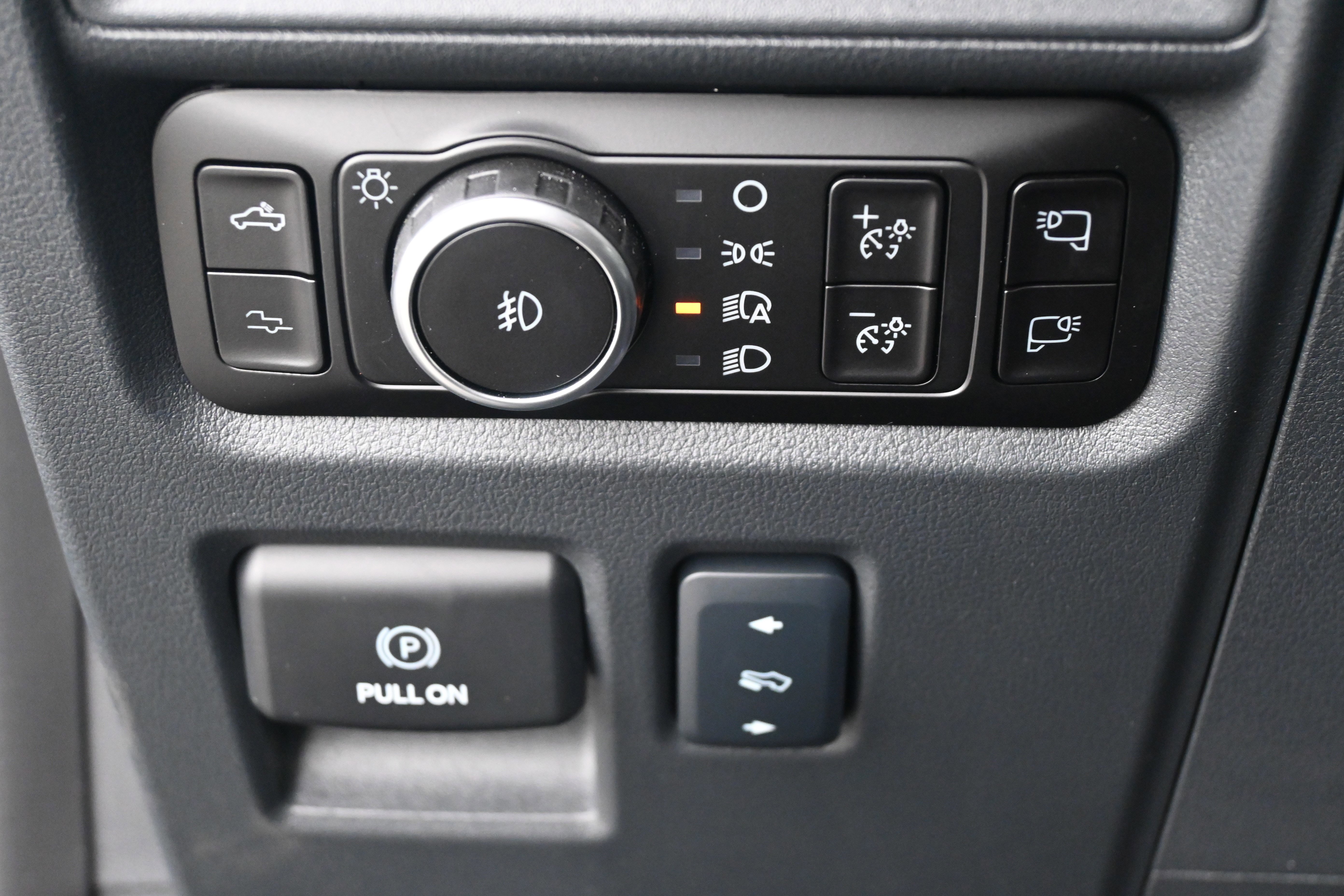 Used 2025 Ford F150 Raptor w/ Equipment Group 803A Raptor R image 30