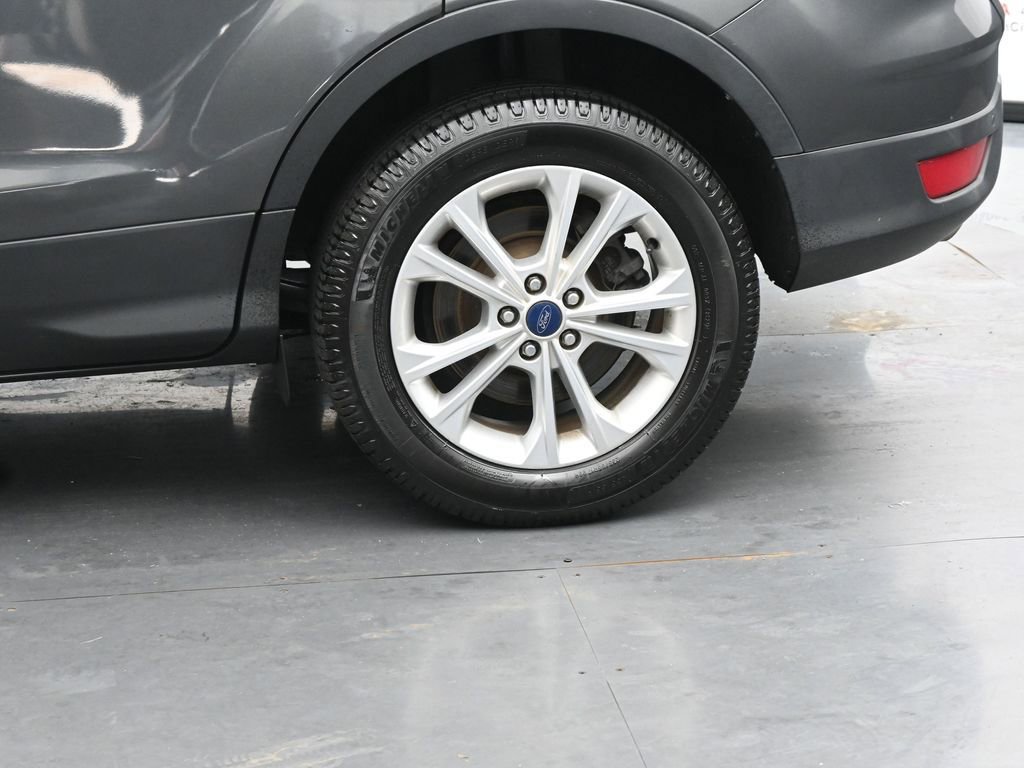 Used 2017 Ford Escape SE w/ SE Leather Comfort Package image 13