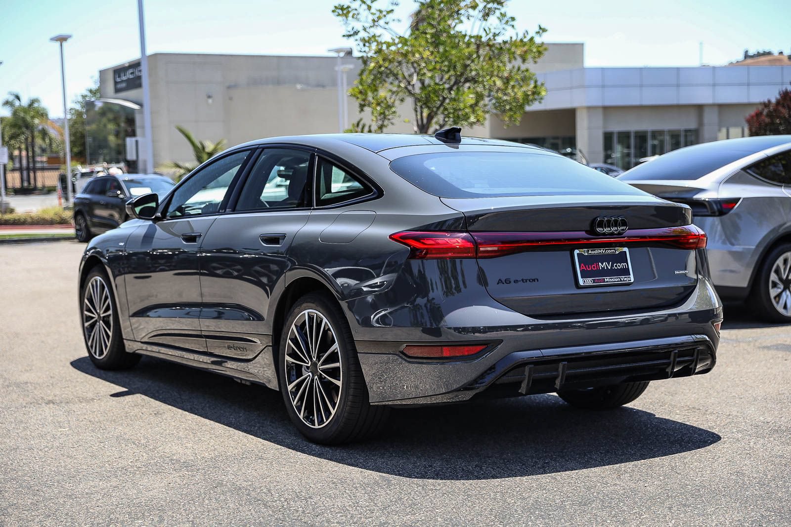 New 2027 Audi A6 e-tron Premium Plus AWD/4WD image 4
