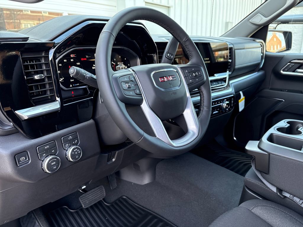 New 2026 GMC Sierra 1500 Elevation image 11
