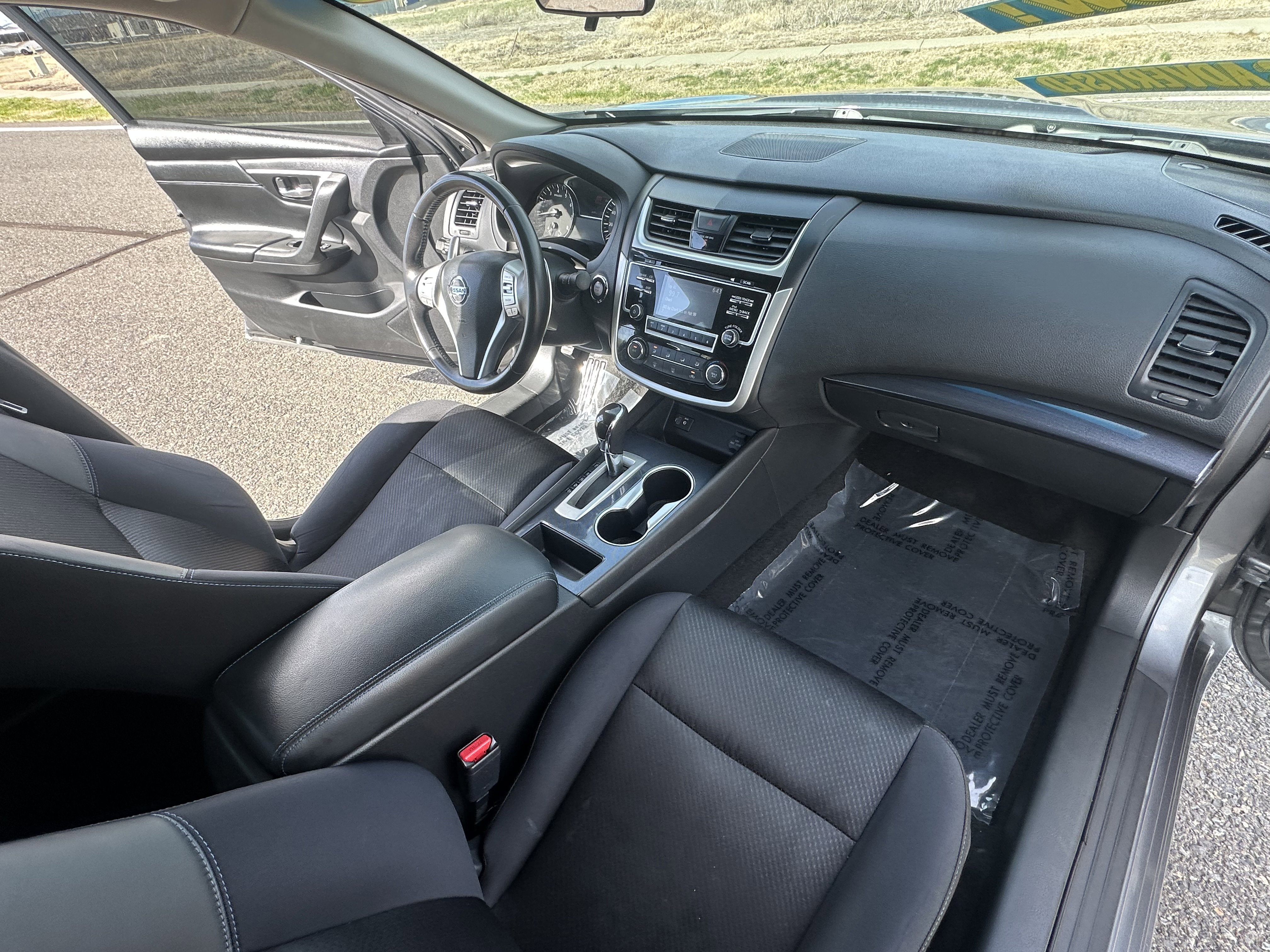 Used 2018 Nissan Altima 2.5 SR FWD image 16