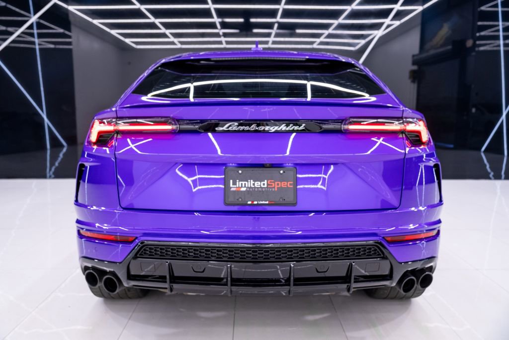 Used 2022 Lamborghini Urus image 20