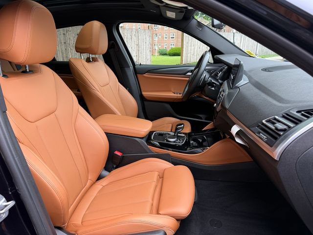 Used 2023 BMW X4 xDrive30i w/ M Sport Package AWD/4WD image 29