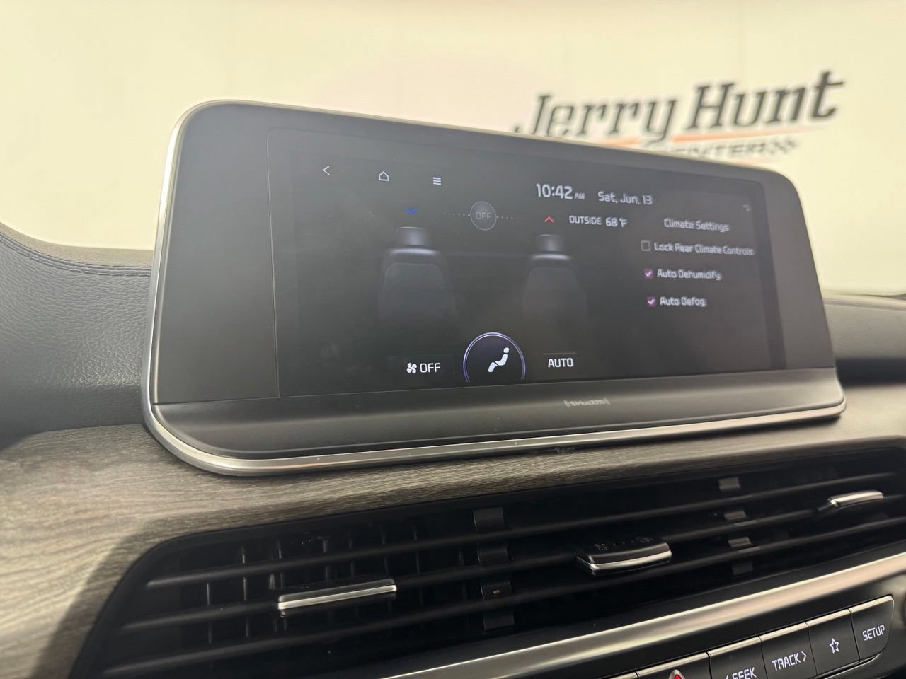 Used 2022 Kia Telluride EX w/ Towing Package FWD image 19