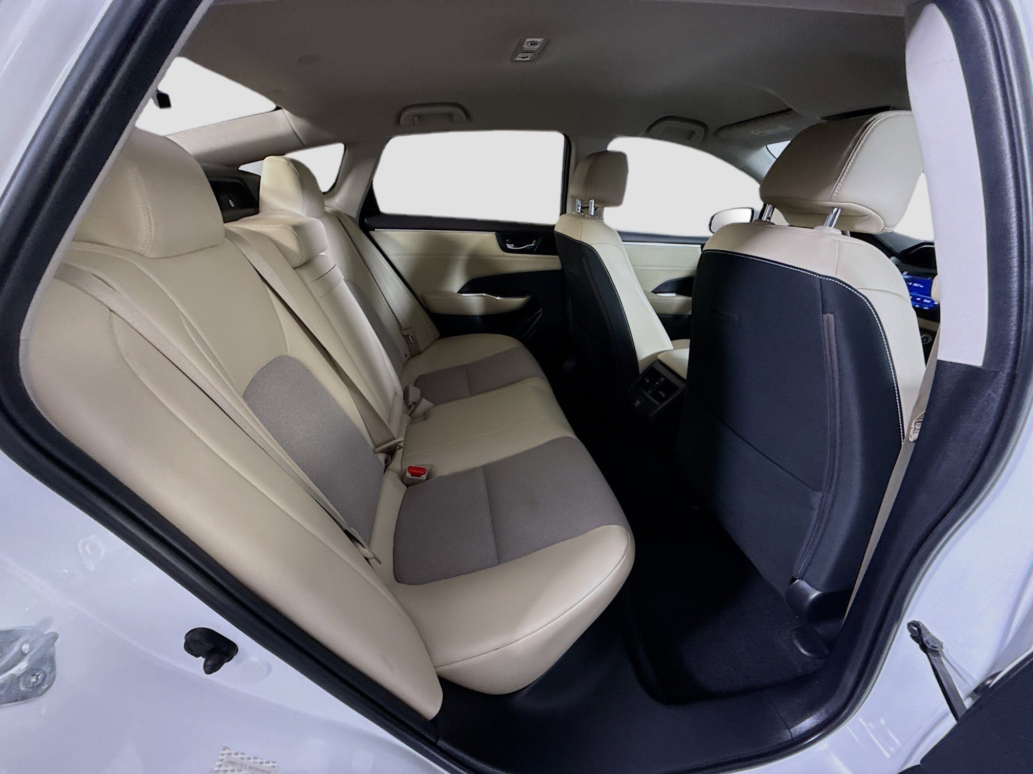 Used 2021 Honda Clarity Plug-In Hybrid image 27