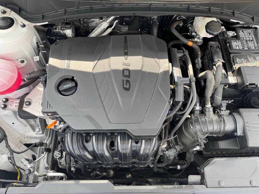 Certified 2025 Hyundai Tucson SE image 12