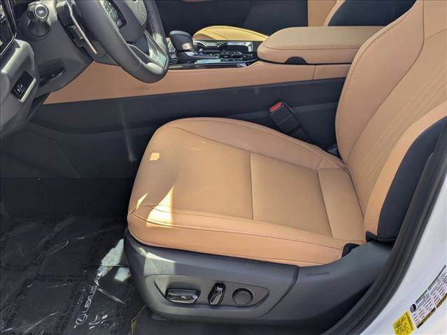 New 2026 Lexus NX 350 AWD image 4