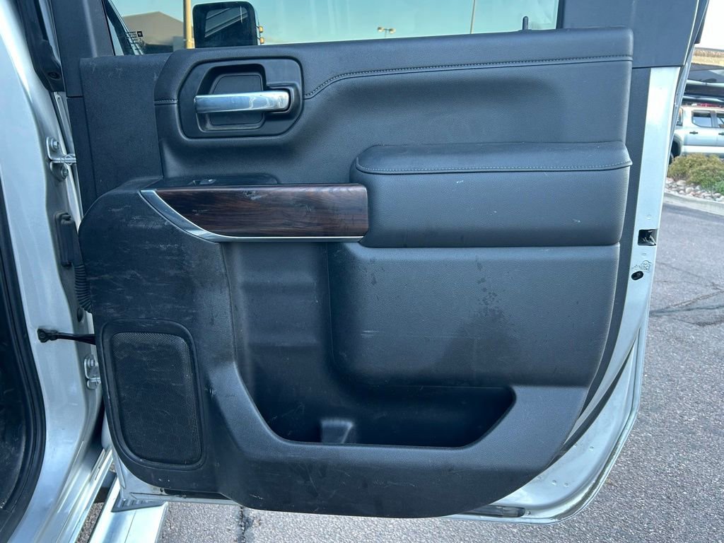 Used 2022 GMC Sierra 2500 SLT w/ SLT Convenience Package image 27