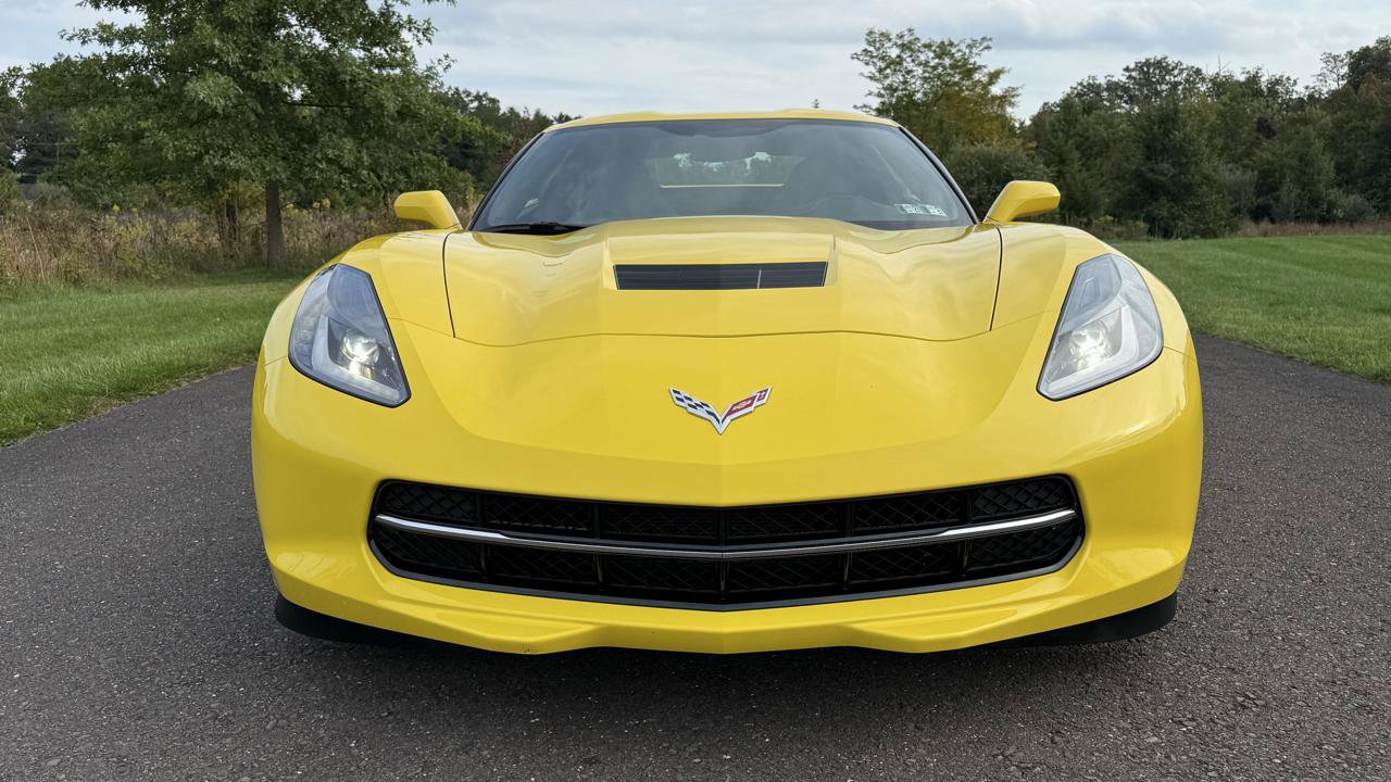 Used 2016 Chevrolet Corvette Stingray Coupe RWD image 10
