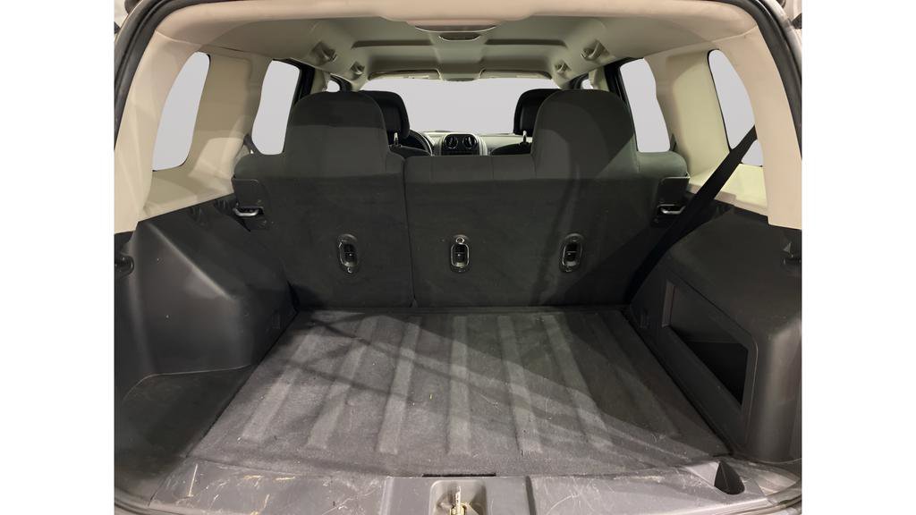 Used 2015 Jeep Patriot Sport w/ Power Value Group image 5