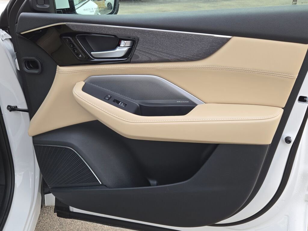 New 2026 Acura MDX w/ Advance Package image 11