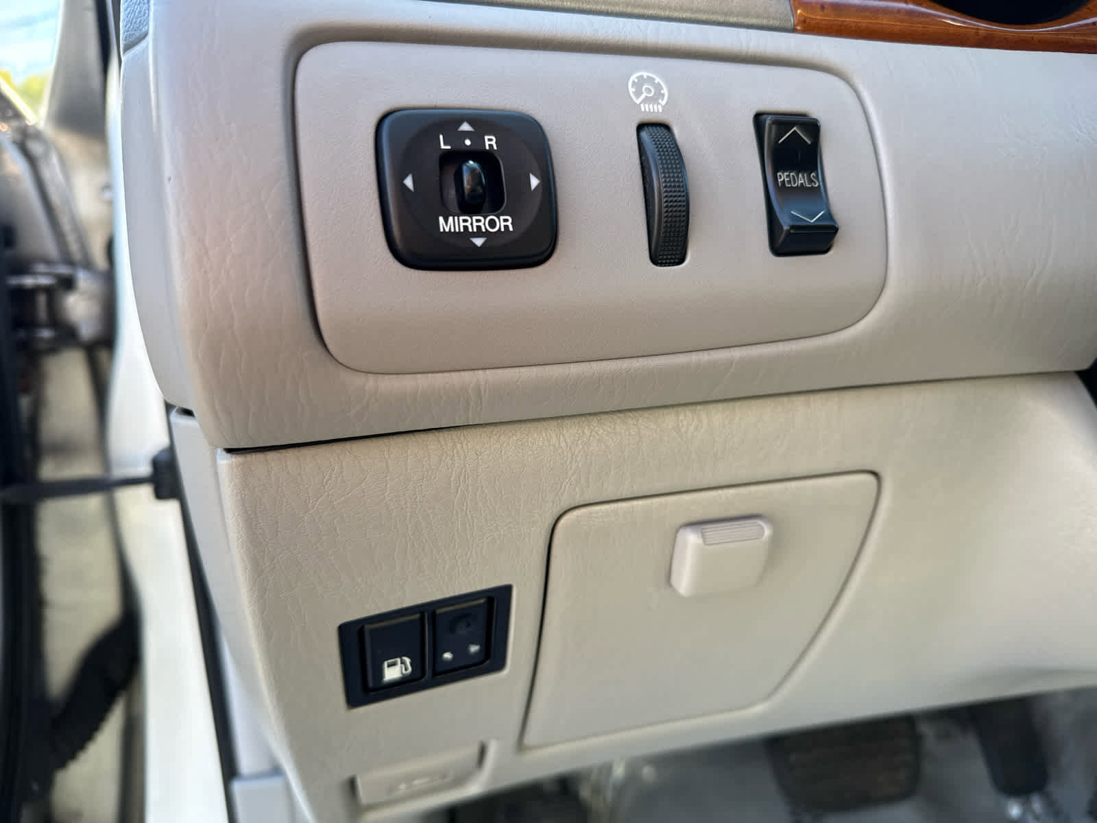 Used 2006 Lexus ES 330 image 17