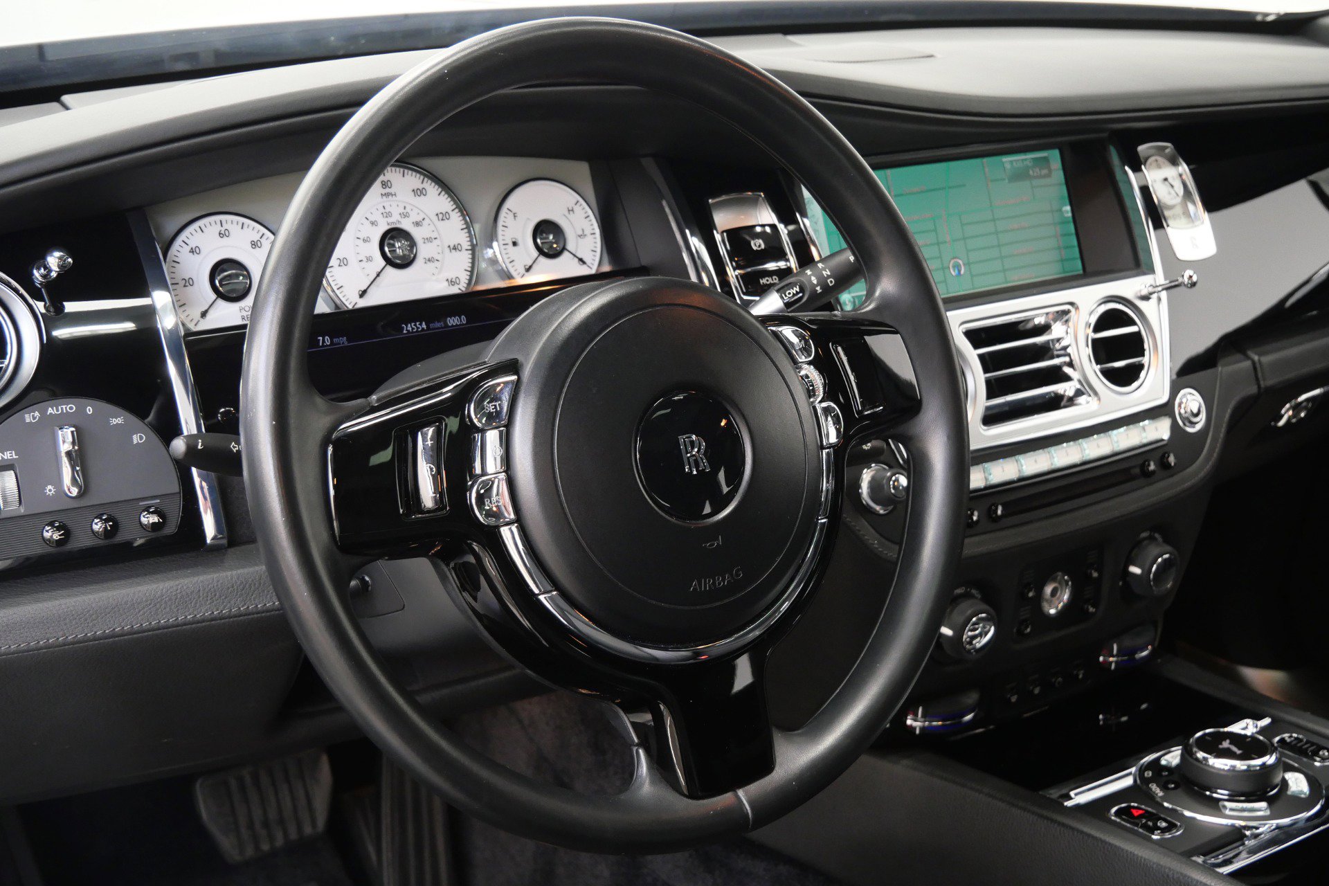 Used 2014 Rolls-Royce Ghost RWD image 15