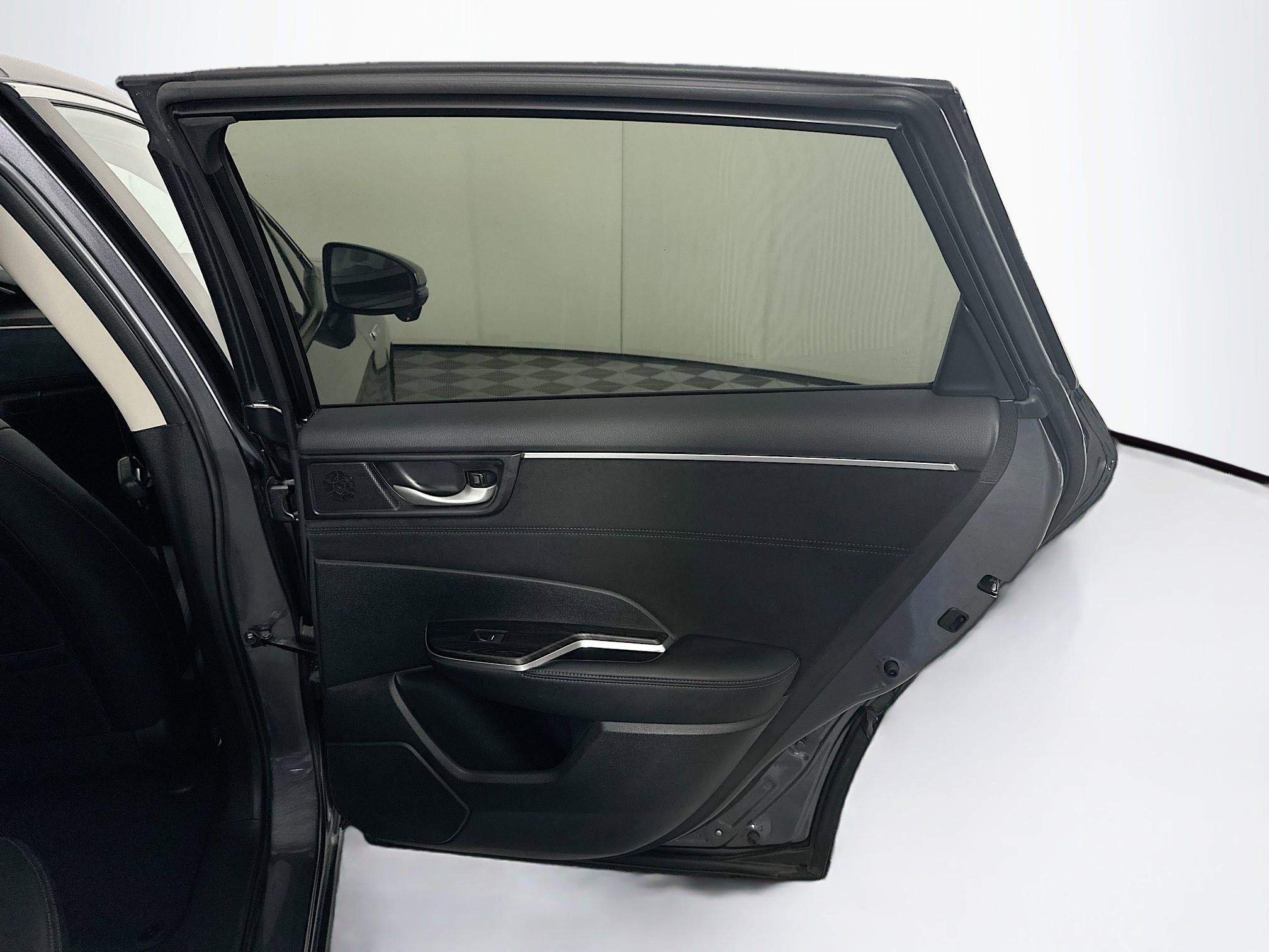 Used 2020 Honda Clarity Touring image 28