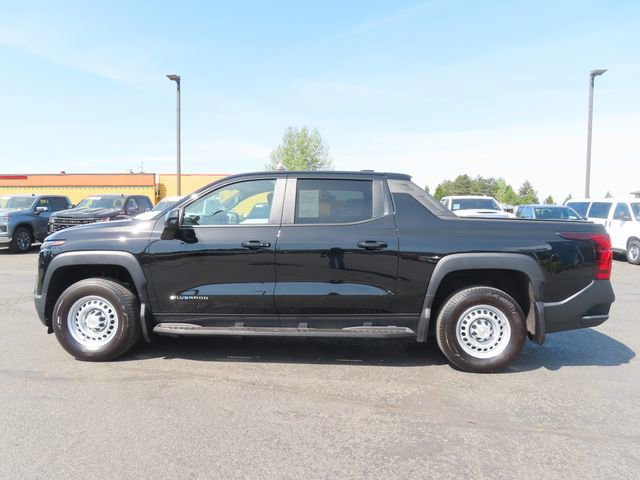Used 2025 Chevrolet Silverado EV W/T AWD/4WD image 4
