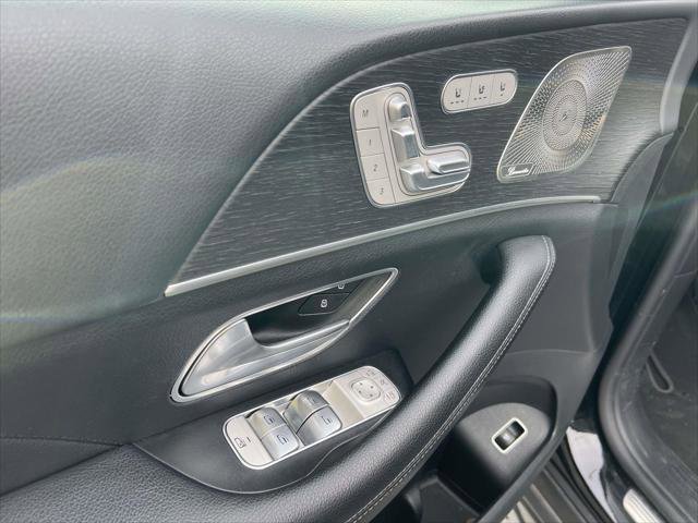 Used 2022 Mercedes-Benz GLS 450 4MATIC image 16