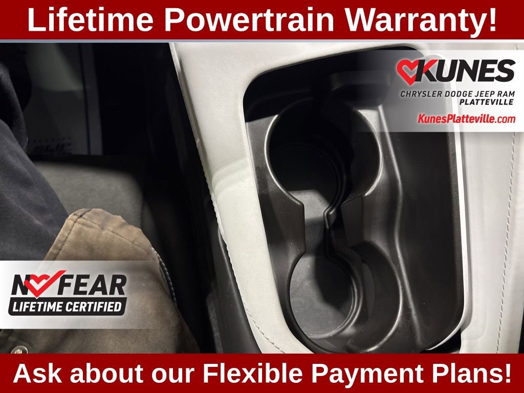 Used 2022 Chevrolet Corvette Stingray Premium Cpe w/ 3LT image 25