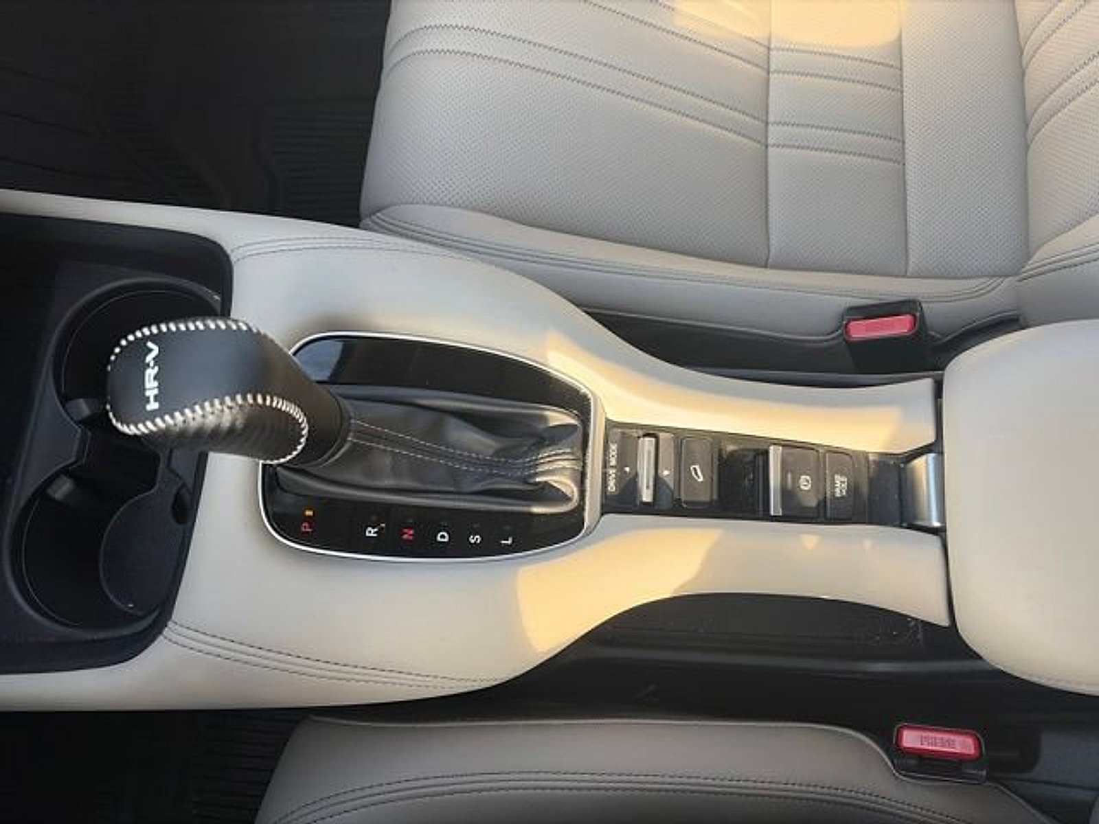 Used 2024 Honda HR-V EX-L image 22