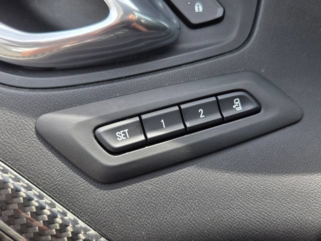 Used 2019 Chevrolet Camaro SS RWD image 32