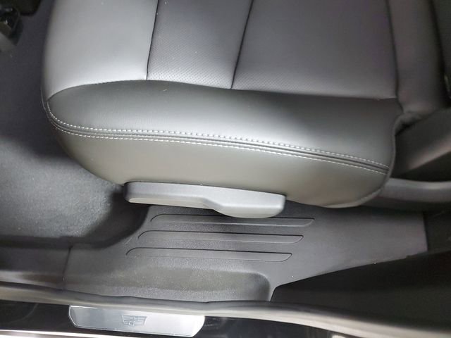 Used 2023 Cadillac XT6 Premium Luxury w/ Technology Package image 15