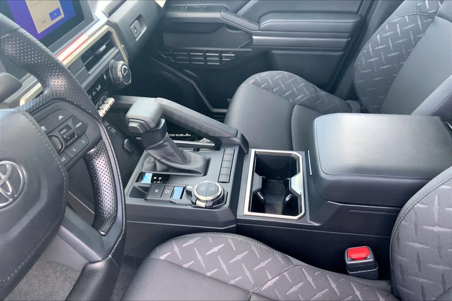 New 2026 Toyota Tacoma SR5 AWD/4WD image 7