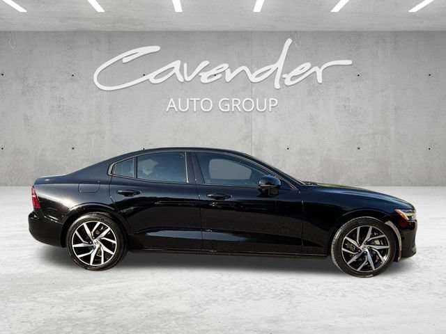 Used 2019 Volvo S60 T5 Momentum w/ Premium Package FWD image 21