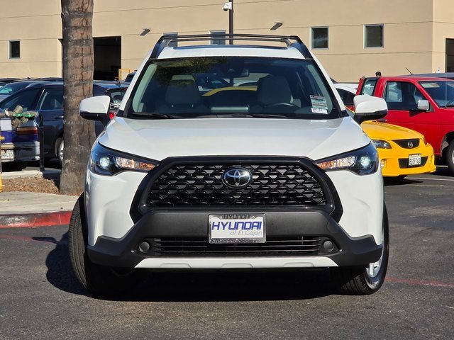 Used 2022 Toyota Corolla Cross LE image 3