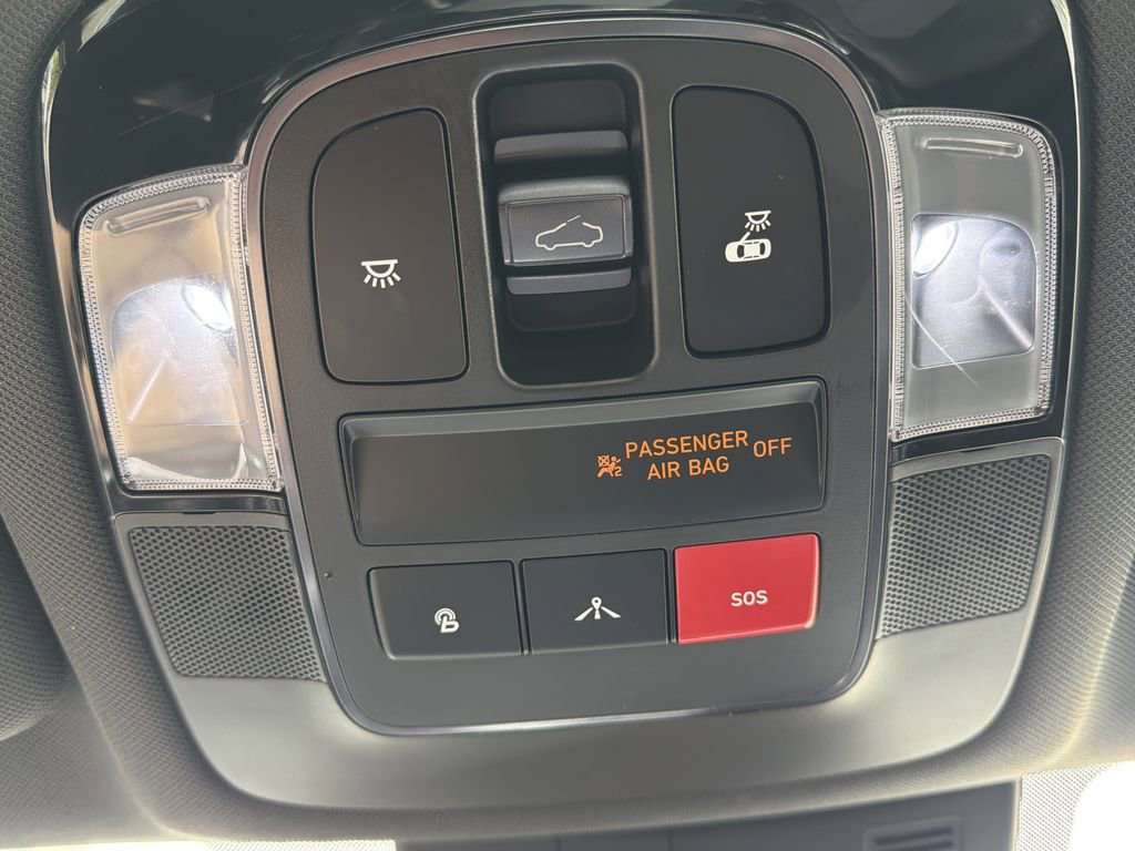 Used 2022 Hyundai Sonata SEL Plus w/ Preferred Accessory Package image 37