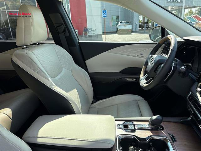 Used 2023 Lexus RX 350 FWD w/ Cold Area Package image 10