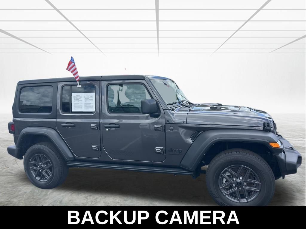 Used 2024 Jeep Wrangler Unlimited Sport AWD/4WD image 4