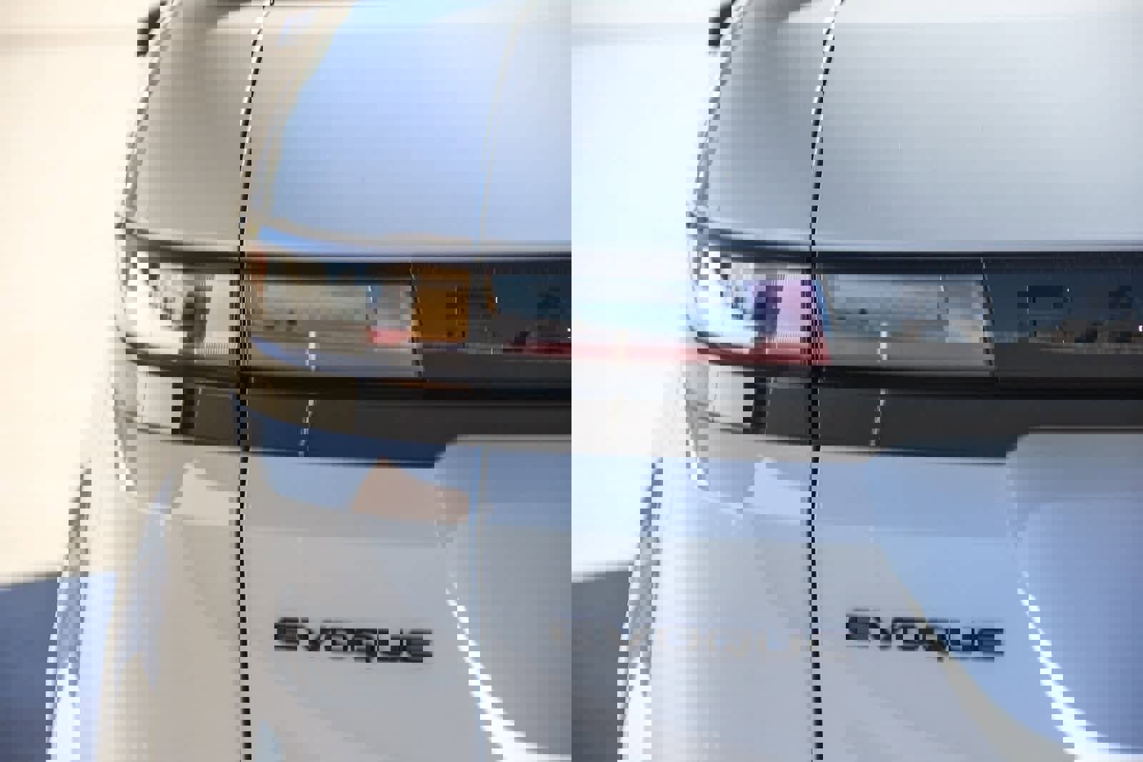 New 2026 Land Rover Range Rover Evoque S image 8