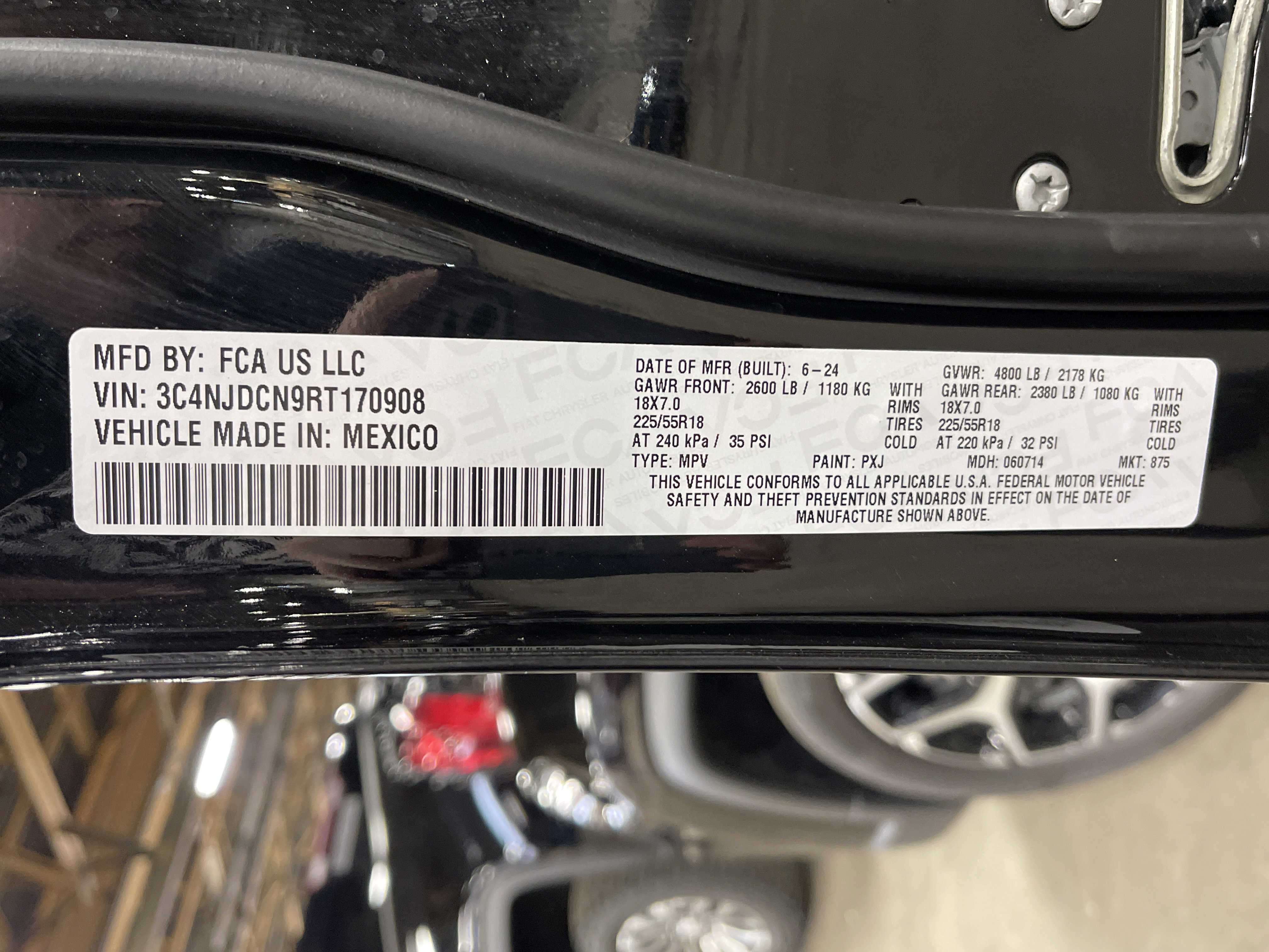 Used 2024 Jeep Compass Limited image 27