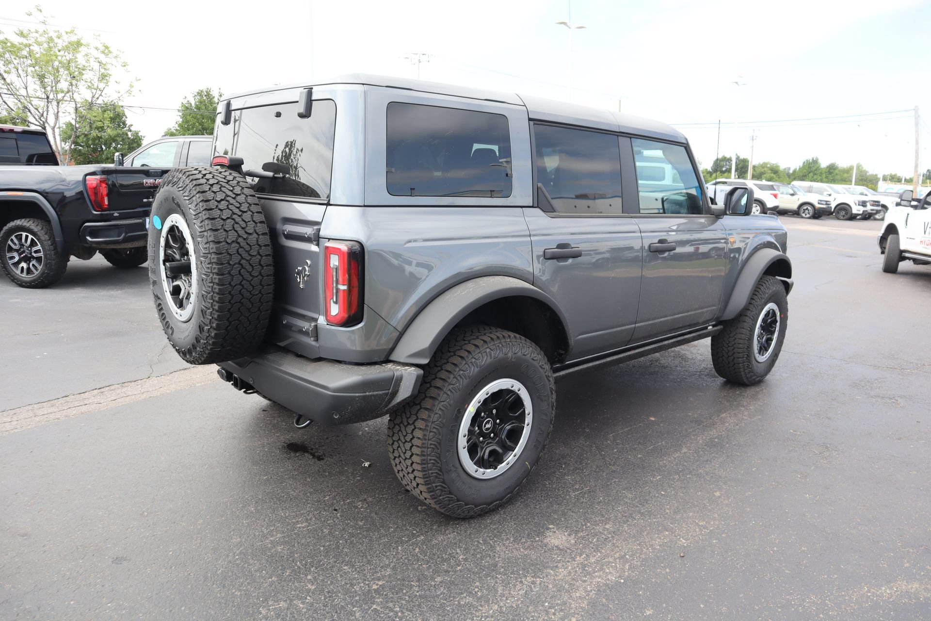 New 2026 Ford Bronco Badlands AWD/4WD image 23