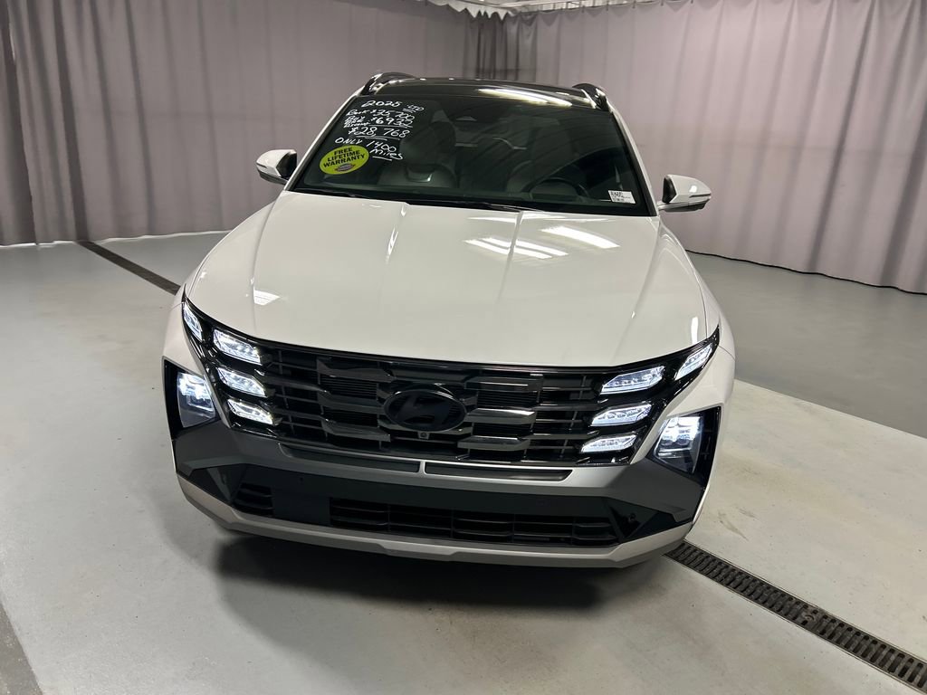 Used 2025 Hyundai Tucson Limited image 2