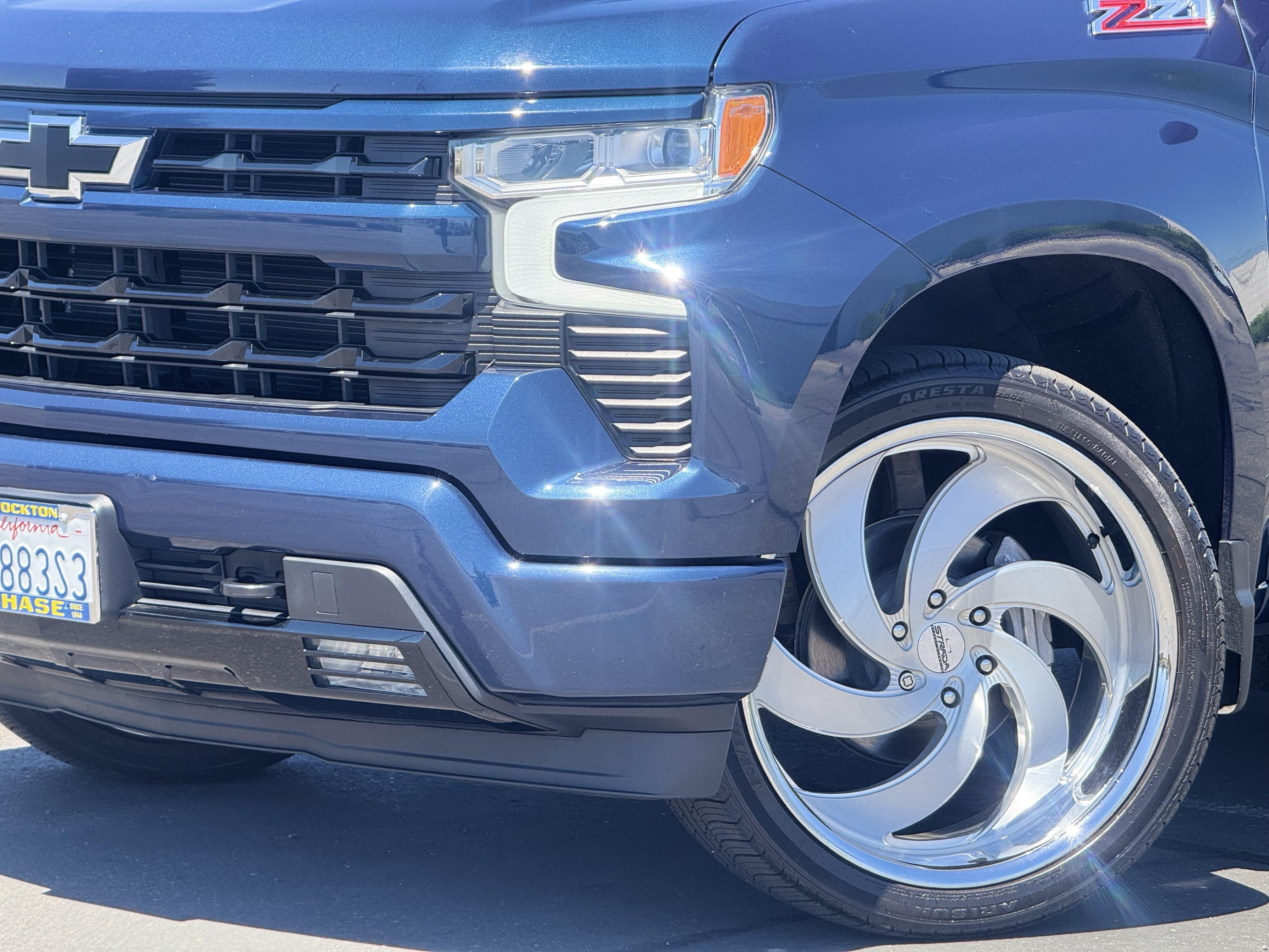 Used 2023 Chevrolet Silverado 1500 RST w/ All Star Edition Plus AWD/4WD image 3