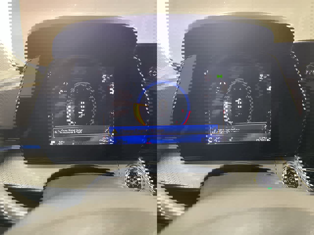 Used 2025 Chevrolet Trax LT w/ LT Convenience Package image 17