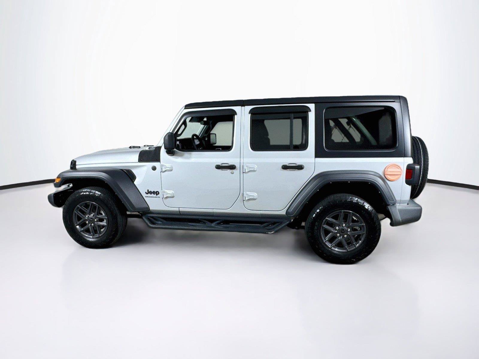 Used 2024 Jeep Wrangler Unlimited Sport AWD/4WD image 3