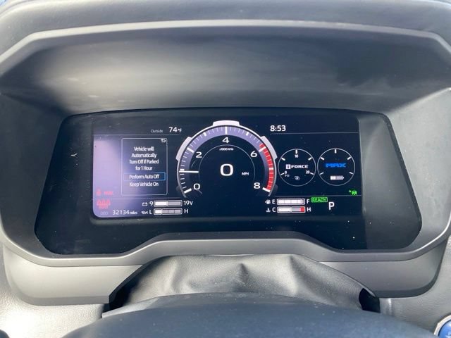 Used 2022 Toyota Tundra Platinum w/ Advanced Package AWD/4WD image 18