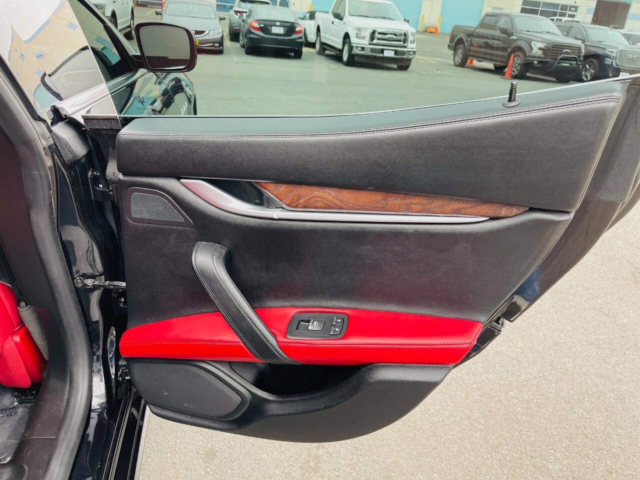 Used 2016 Maserati Ghibli S Q4 image 33