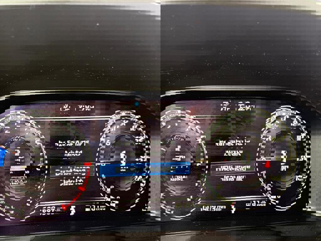 Used 2023 Mitsubishi Outlander SEL image 7