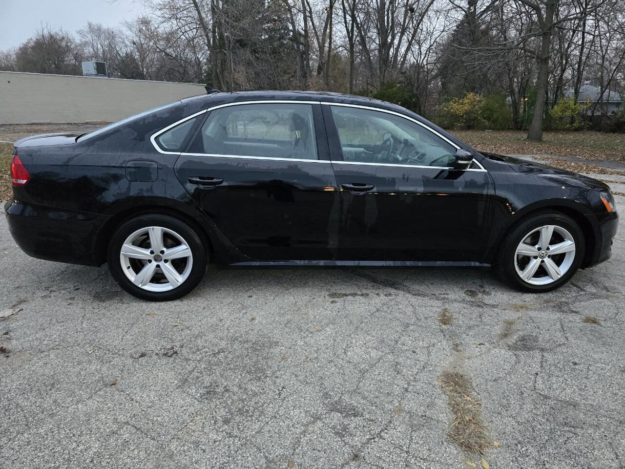 Used 2013 Volkswagen Passat 2.5 SE image 5