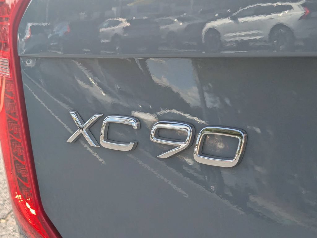 Certified 2023 Volvo XC90 B6 Ultimate AWD/4WD image 16