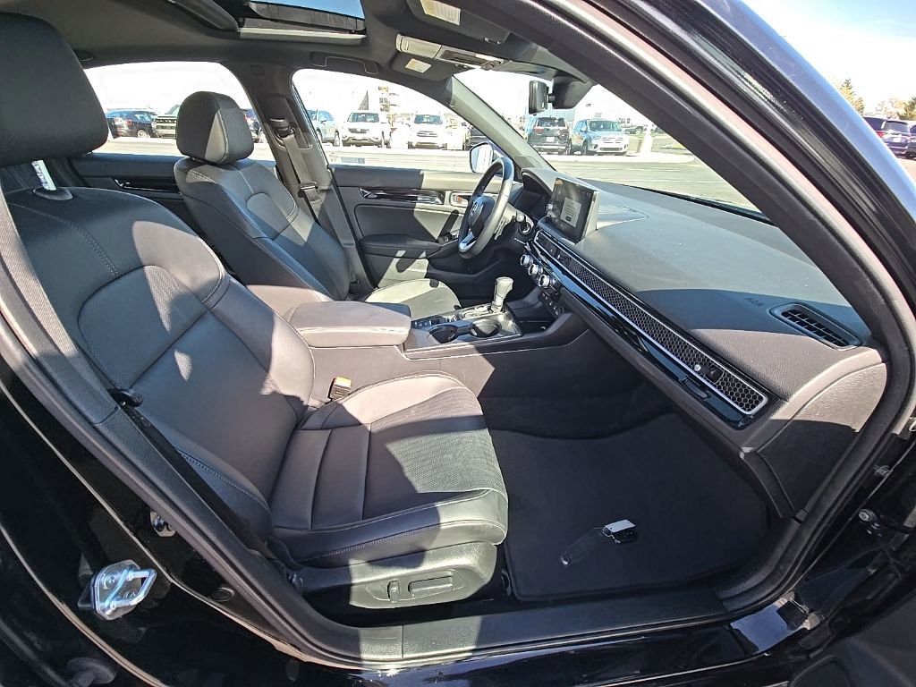 Used 2025 Honda Civic Sport Touring image 32